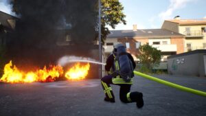 emergency-call-the-firefighting-simulation-3--screenshot-0